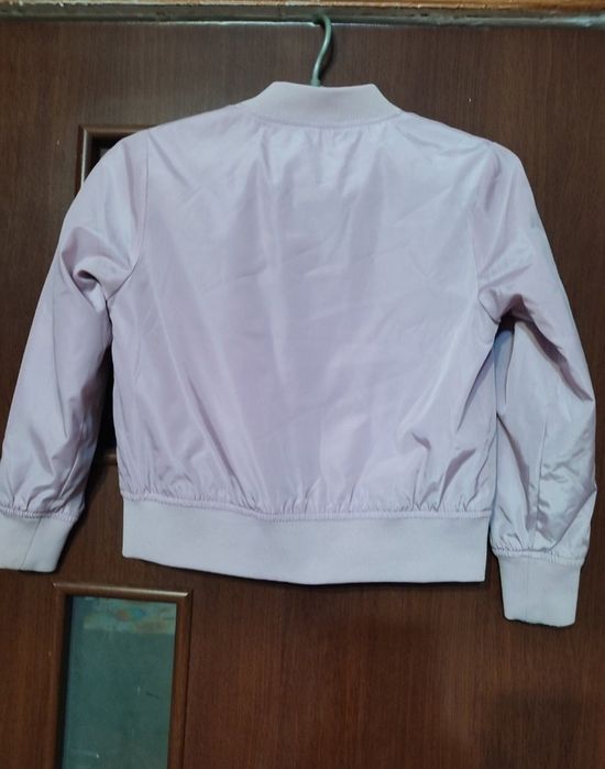 Вітрова для дівчаток