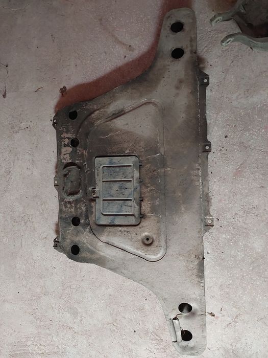 Dolna Osłona silnika bmw e 46 aluminiowa