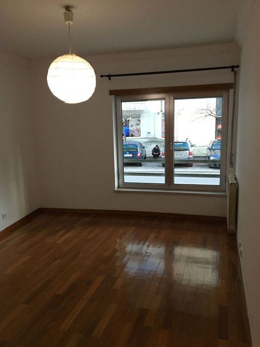 T2 Apartamento Arrendo