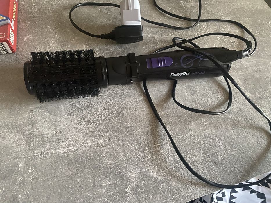 Фен щітка Babylis