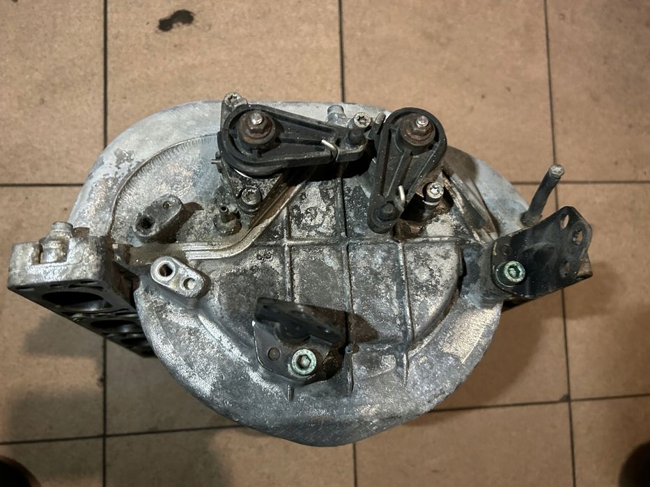 Kolektor ssący duża Przepustnica Audi A8 S8 D2 D3 A6 S6 C5 4.2 V8…