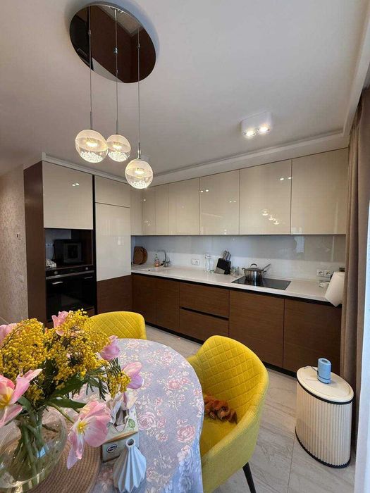 3к Цегла Левада Новобудова Дизайнерський ремонт світло Є! 84м2