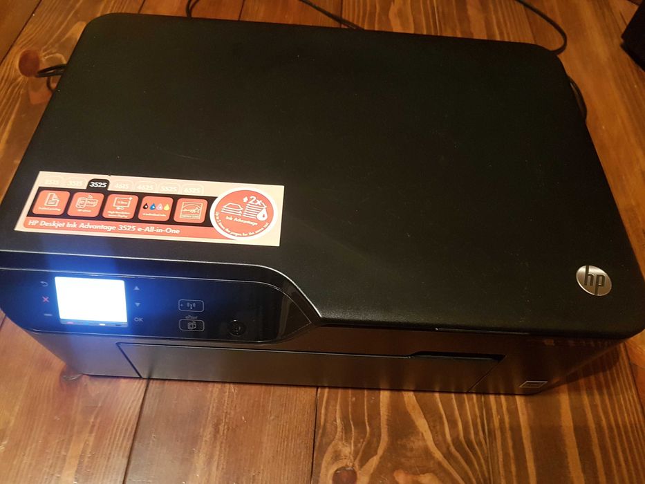 Принтер HP Deskjet Ink Advantage 3525