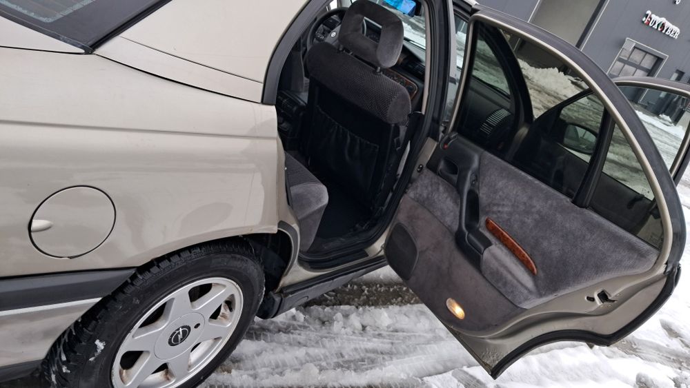 Opel Omega B 1996