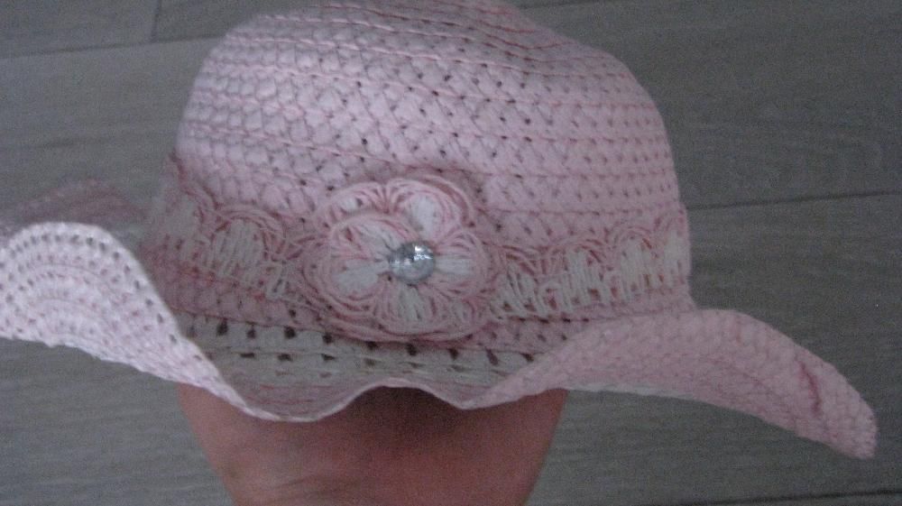 różowy kapelusz średnica 18 cm