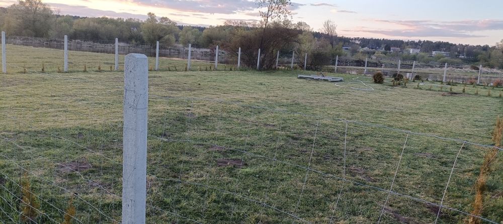 Działka rekreacyjna nad Bugiem z linią brzegową