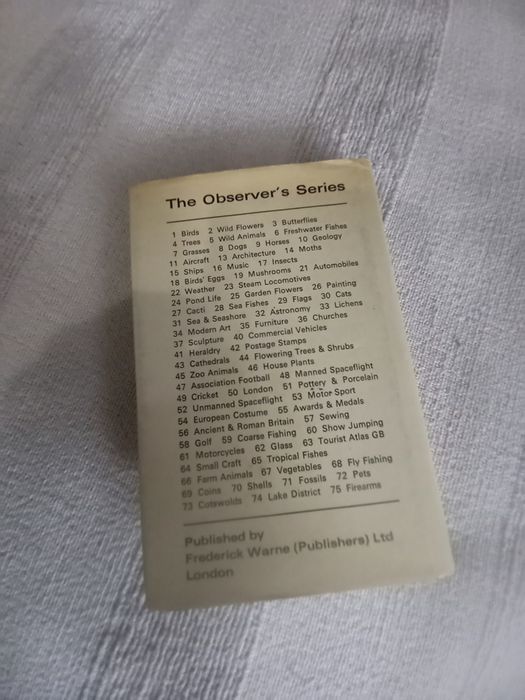 Livro sobre camiões antigos americanos