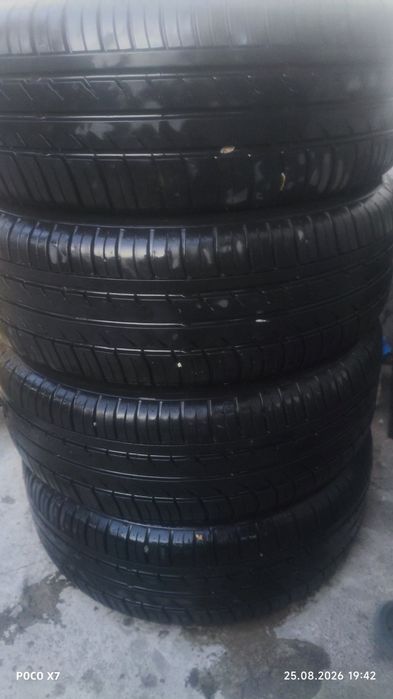 продам б/у резину з дисками 195 60 r15