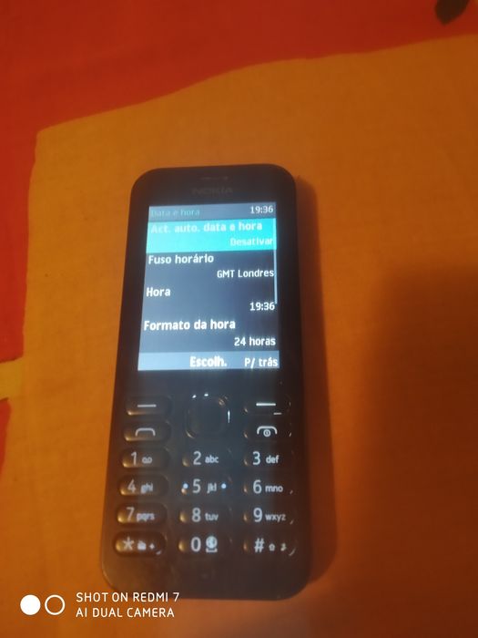 Nokia 222 Clássico
