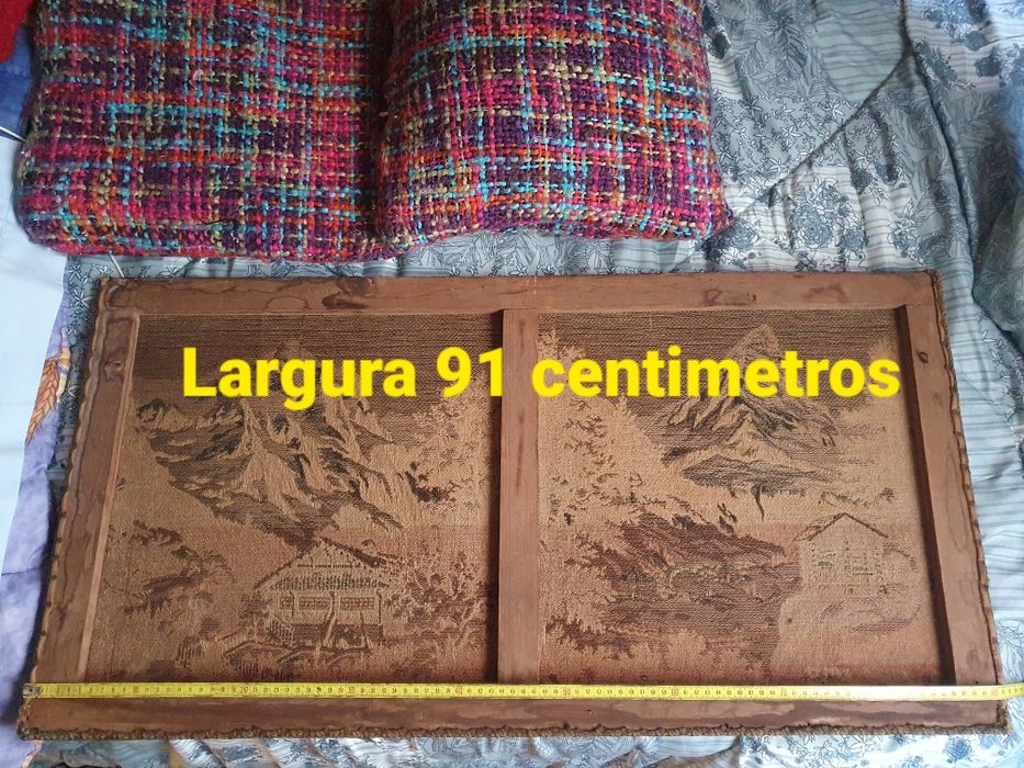 Tela paisagística em pano antiquíssima.