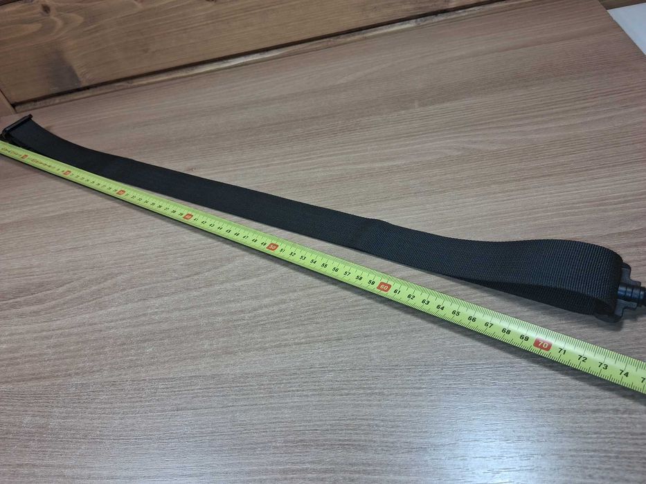 C010 Czarny Regulowany Pasek do Ukulele lub Małej Gitary Zaczepy