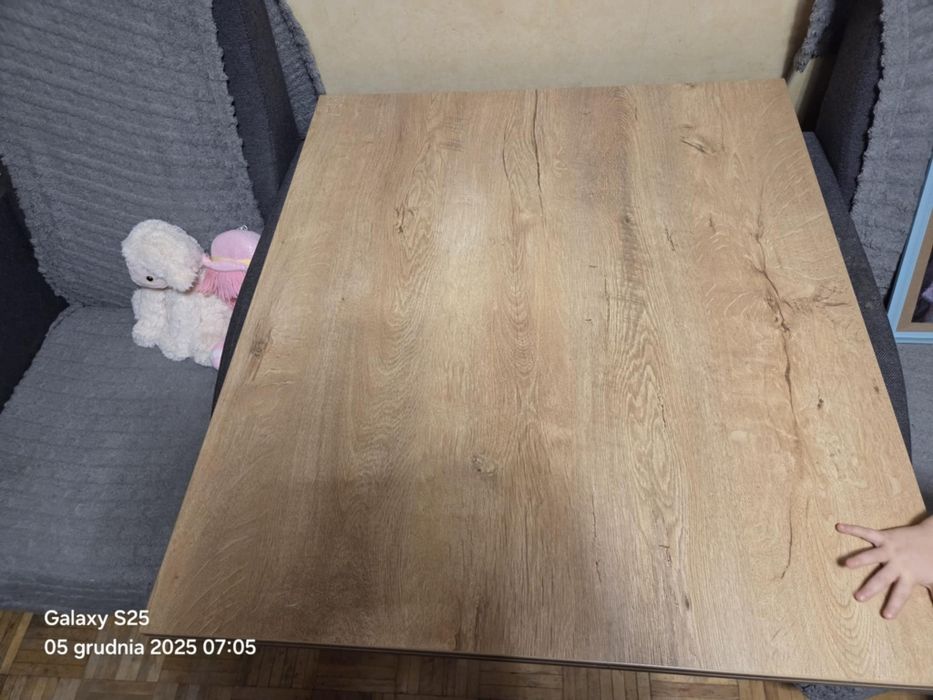 Stół rozkładany mało używany