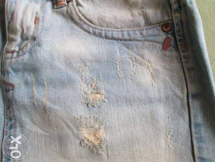 wyjątkowa spódniczka jeans firmy Bershka