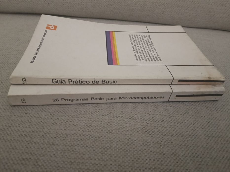 Conjunto de 2 antigos livros de programação Basic