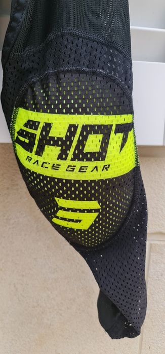 Protecao joelhos Joalheiras Dainese