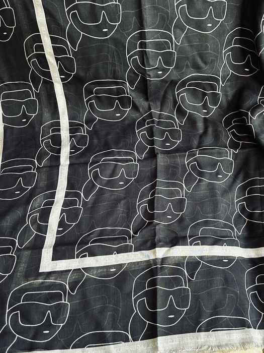 Chusta/pareo Karl Lagerfeld , jedwab z modalem