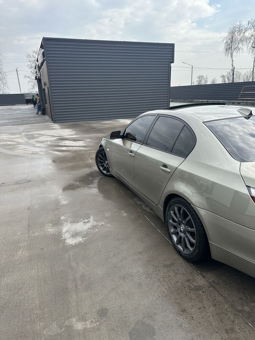 Проодам BMW Е60 530D