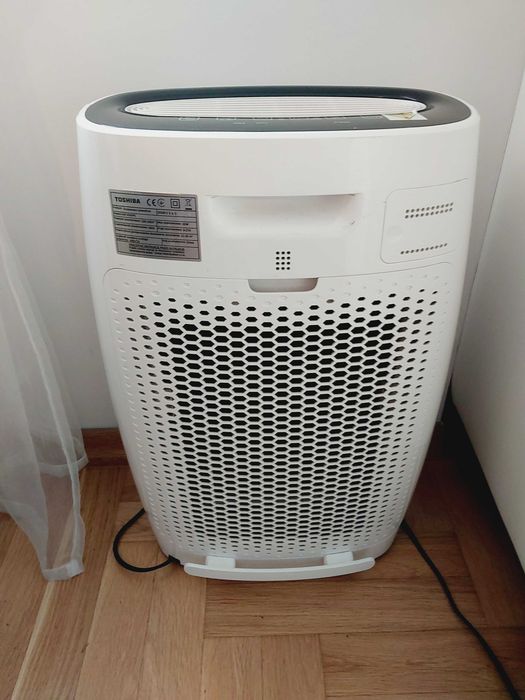 Oczyszczacz powietrza i wentylator Toshiba  +Jonizacja nowy