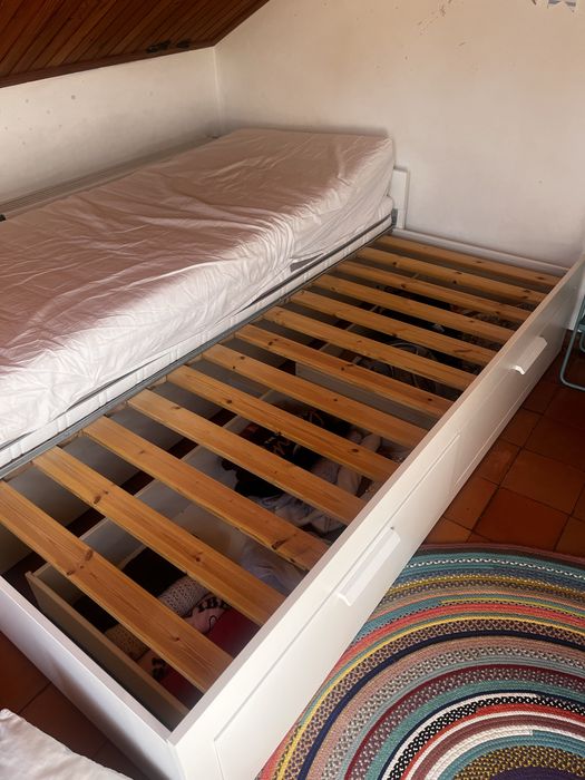 Cama IKEA BRIMNES individual/dupla + 2 gavetas + 2 colchões
