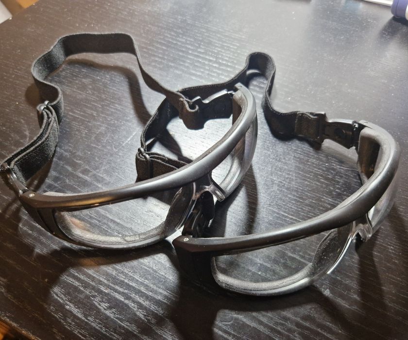 Diversas oculos de protecção novos sem uso
Marcas Françes 
Pvp 8-19 eu