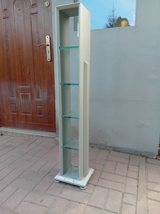 Stojaki do płyt. Komody stojące