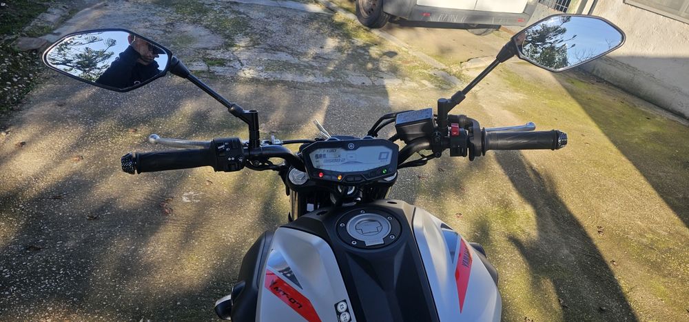 YAMAHA MT07 2019