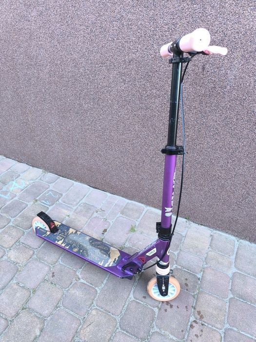 Hulajnoga dla dziewczynki