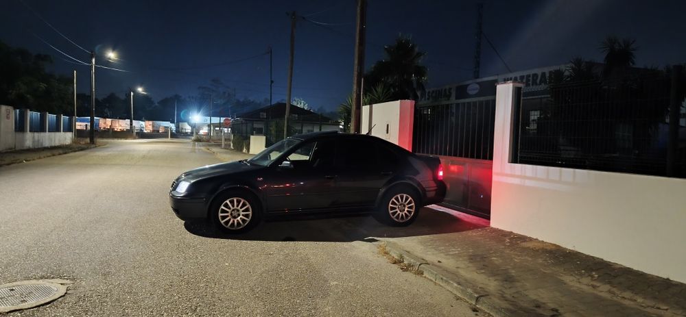 Volkswagen Bora 1.9 tdi 130cv — photo 3