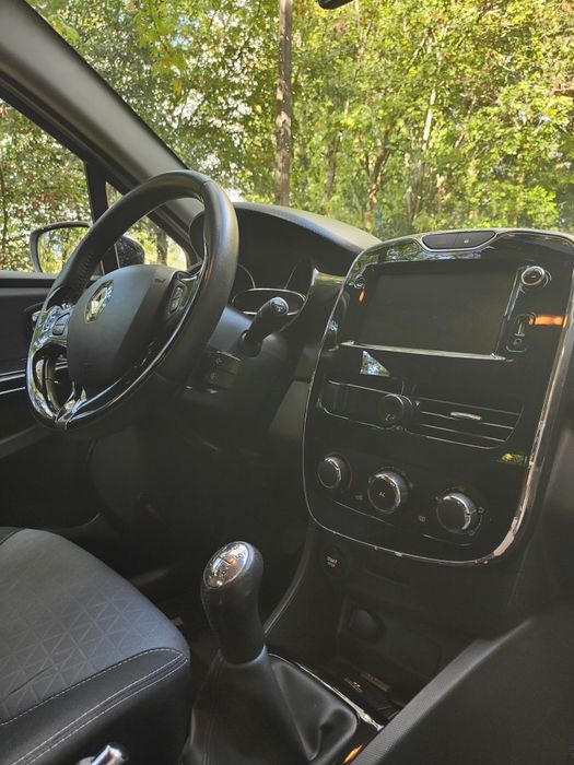Renault clio 1.5 dci 90cv luxe — photo 5