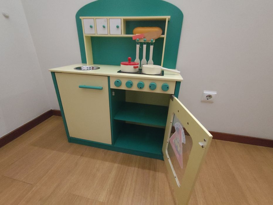 Cozinha de brincar para criança
