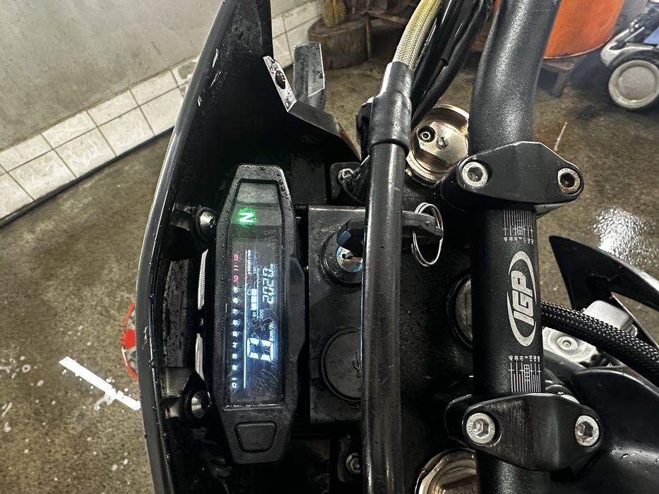 Продам EXDRIVE CRF 300