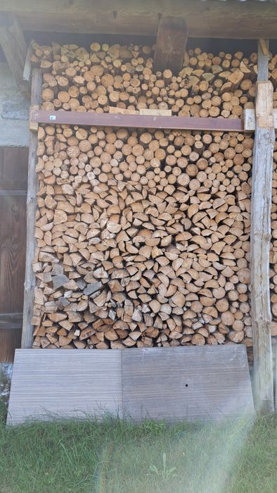 Drewno opałowe wysuszone sosnowe i liściaste