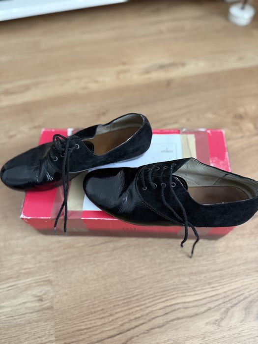Sapatos de dança classica e latina em pele pretos marca DSI