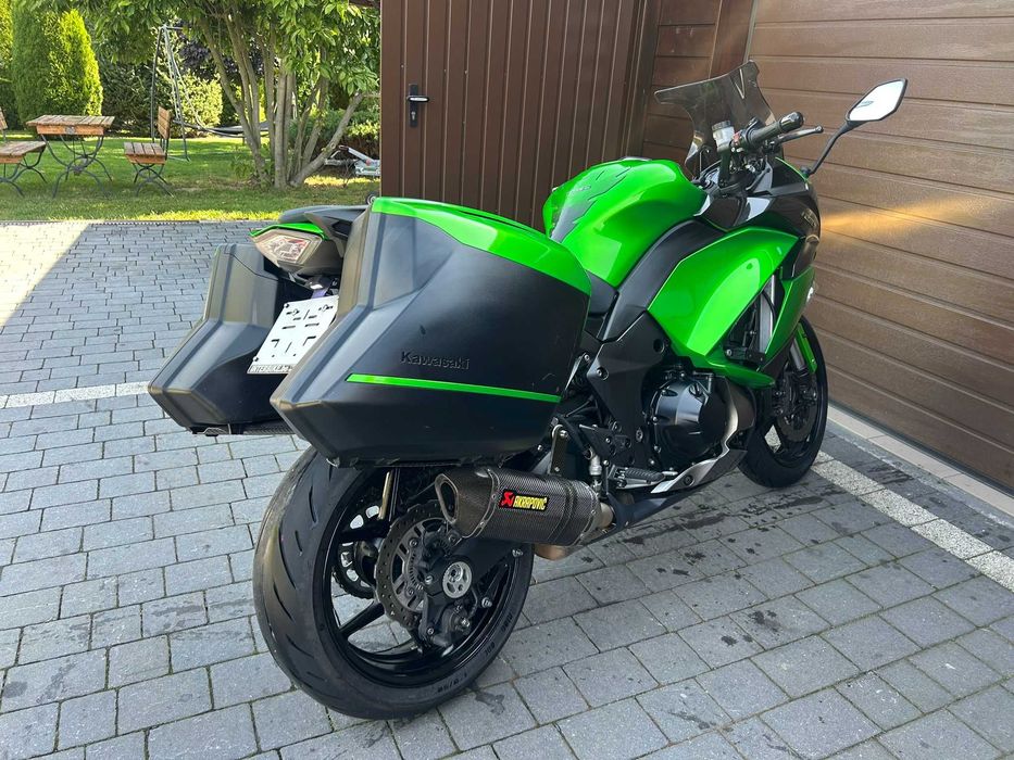 Kawasaki Z1000 SX 2017 Akrapovic