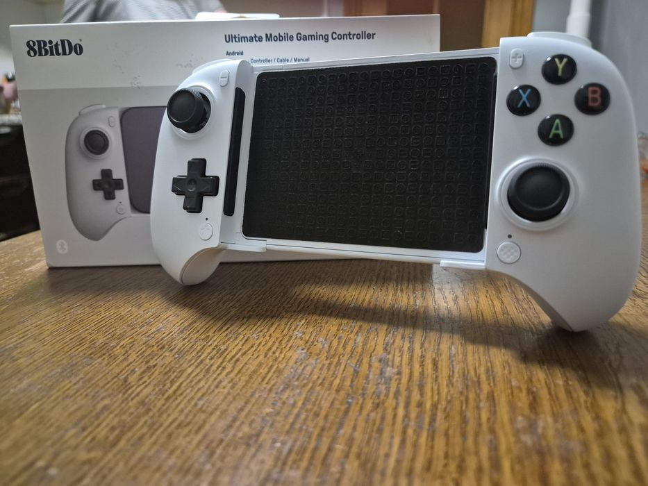 Ігровий контролер 8BitDo Ultimate Mobile (Android) — Hall Effect