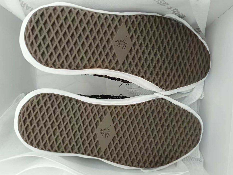 MIHARA YASUHIRO Black canvas shoes