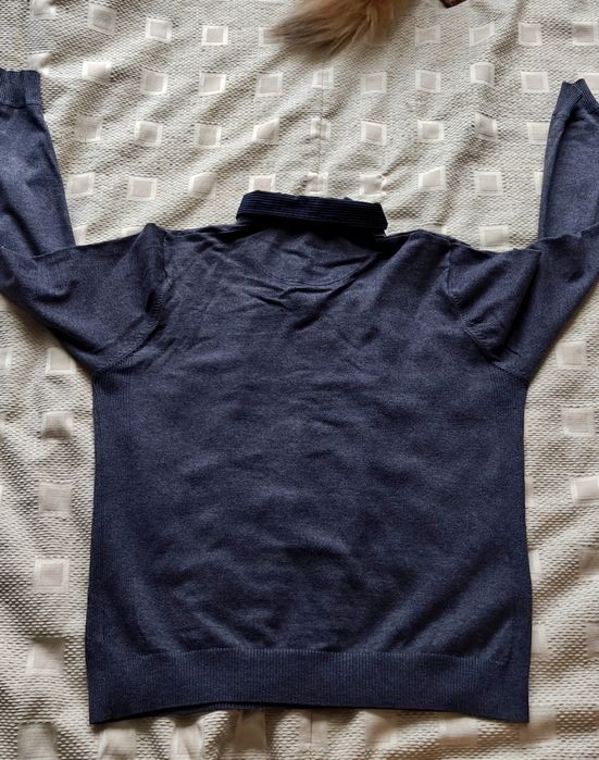 Sweter z kołnierzem koszuli M