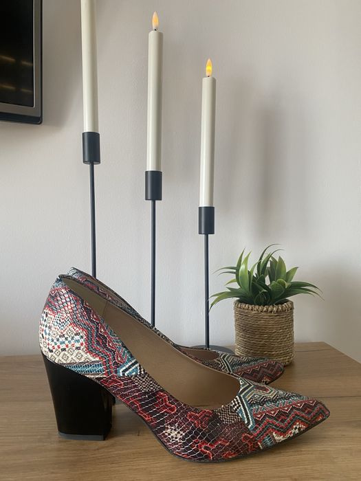 Buty na obcasie czółenka pantofle szpilki
