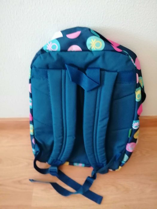Mochila escolar Benetton por estrear