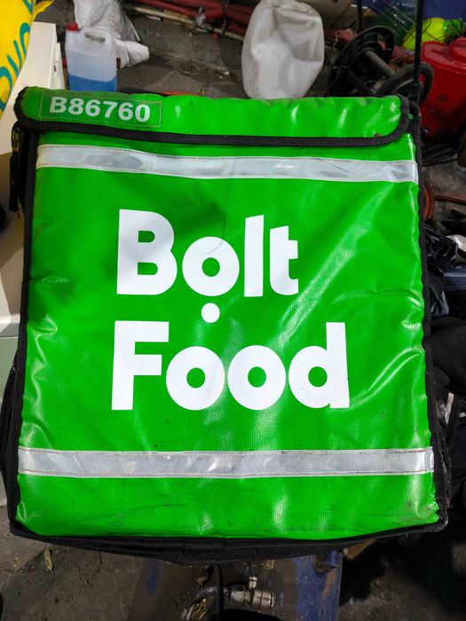 Сумки Glovo, Bolt