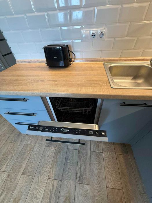 Здам -1кім.квартиру біля метро