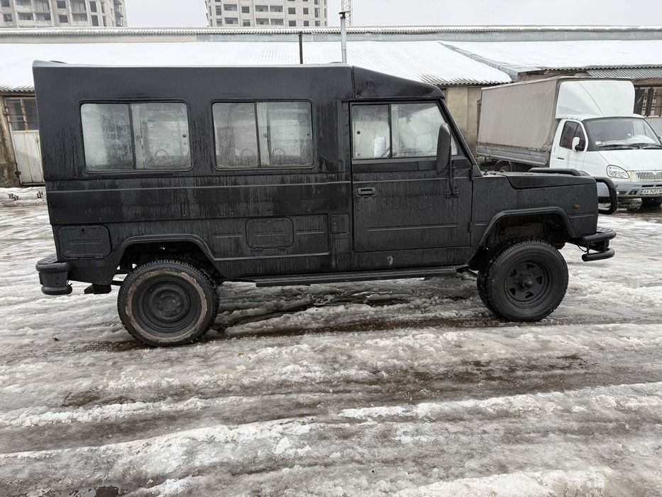 Джип Tarpan 1994рік 2,5дизель повний привід 4х4