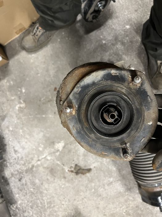 Rx300 II miech amortyzator prawy przód