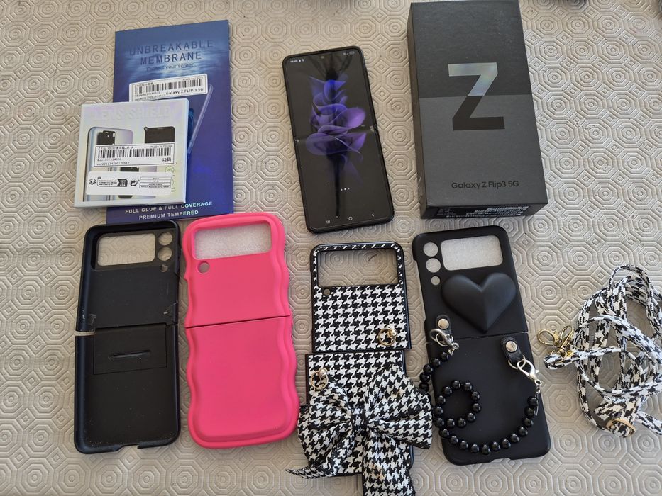 Samsung galaxy Z flip 3