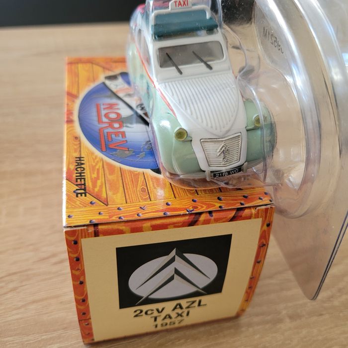 Carro miniatura Citroën