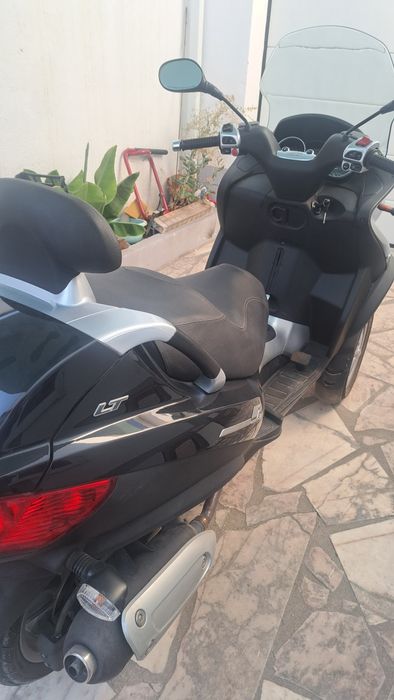 Piaggio mp3 300 LT