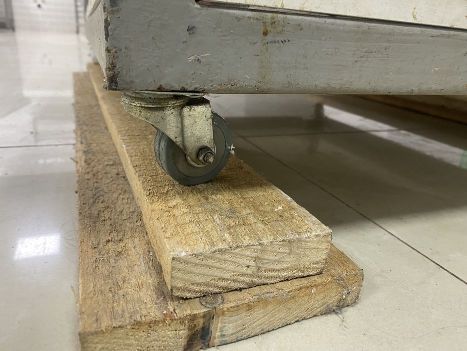 Підствка під піцца піч 99*82,5*76 см