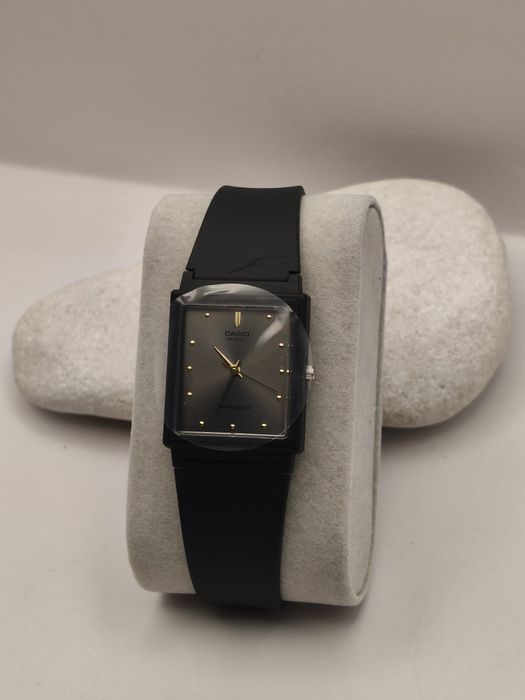 Zegarek Damski Casio Nowy