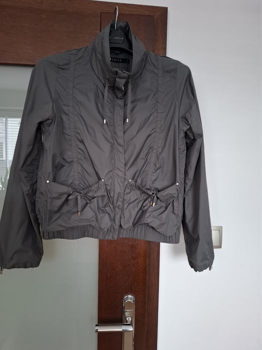 Damska kurtka na podszewce