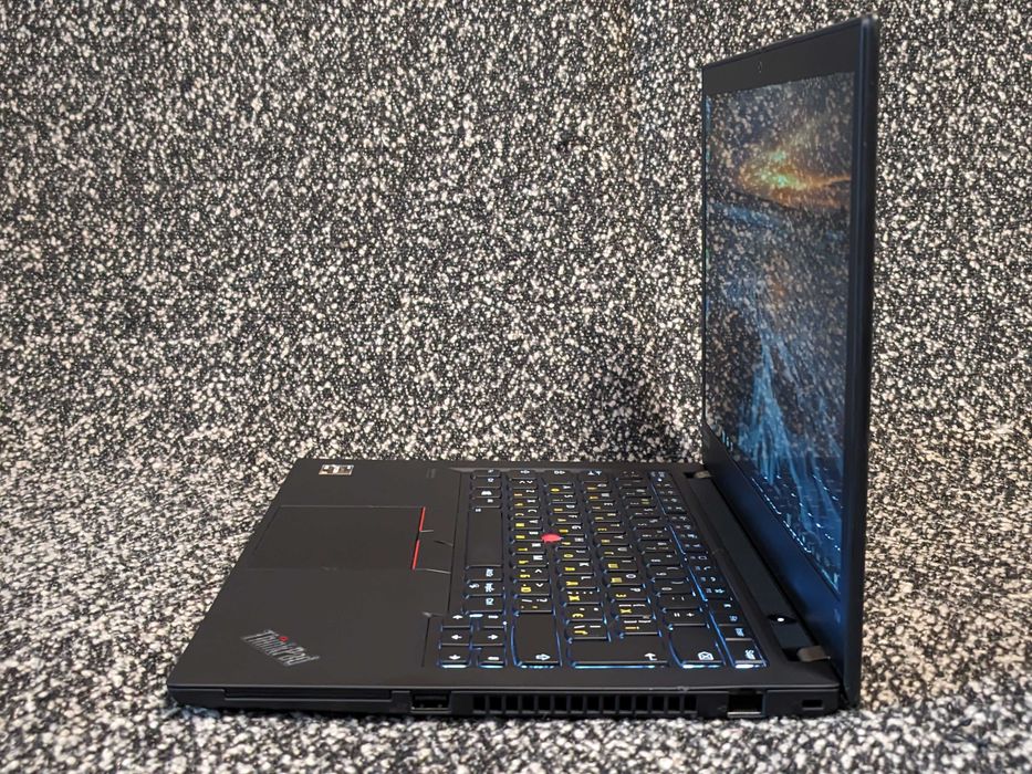 сенсорний Lenovo ThinkPad T14 Gen1 • AMD Ryzen 5 PRO|16|256|Radeon RX Vega